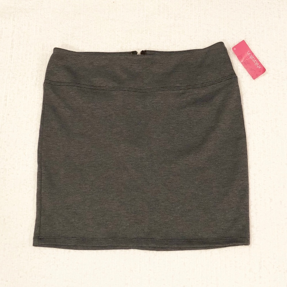 Xhilaration | Gray Micro-Pinstriped Mini Skirt